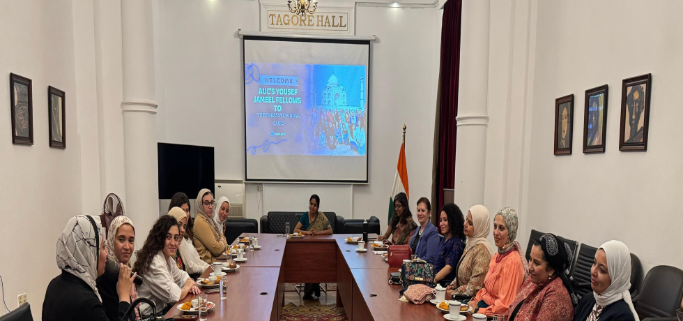 Cd’A Ms C. Sushma accompanied by senior officials of the Embassy interacted with AUC team who visited India for study tour 